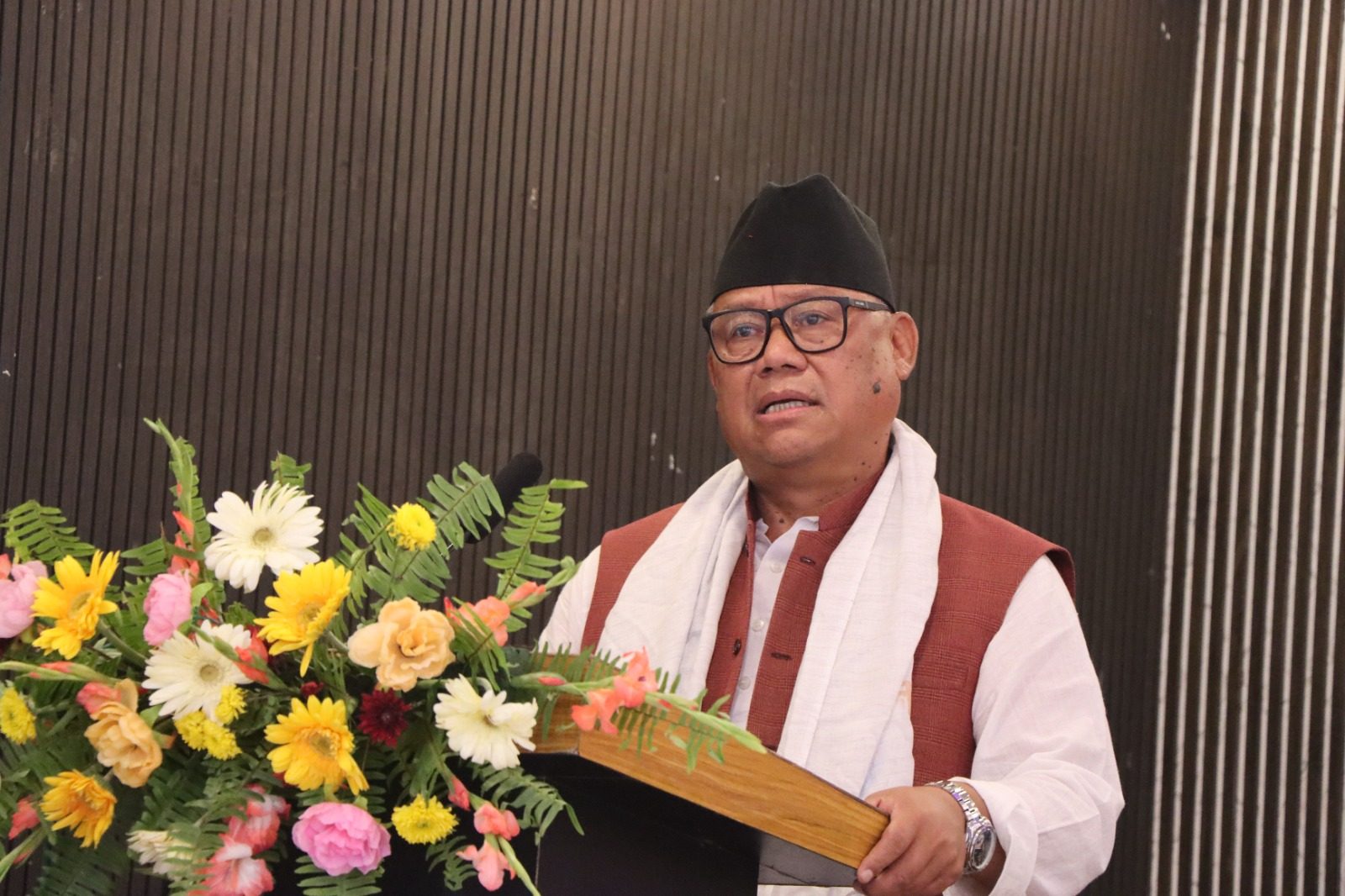 पत्रकारितामाथिको आक्रमण लोकतन्त्रका लागि गम्भीर खतरा : आङ्देम्बे