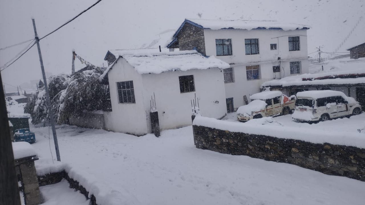 उत्तरी हिल्सा लगायत उच्च भूभागमा हिमपात
