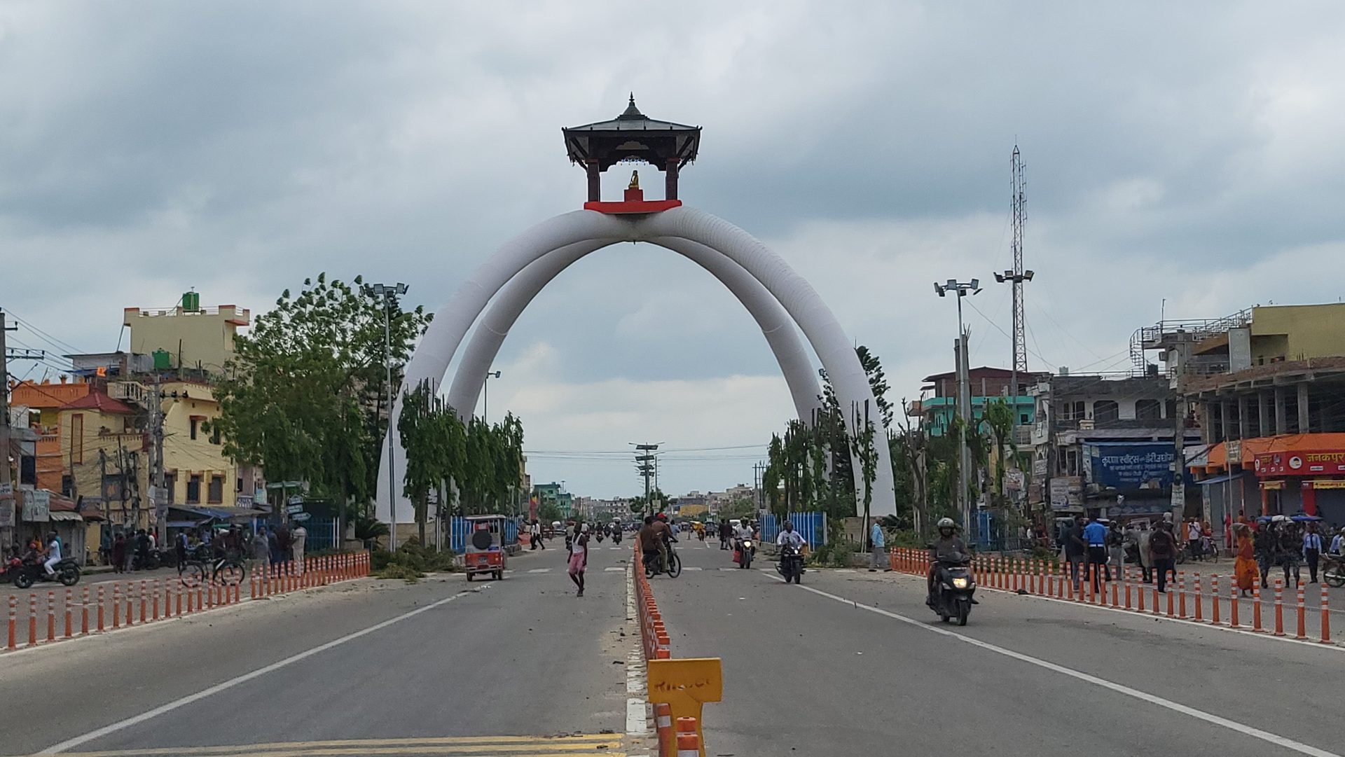 जनकपुर बजार बन्द, गृहमन्त्रीको राजीनामा माग