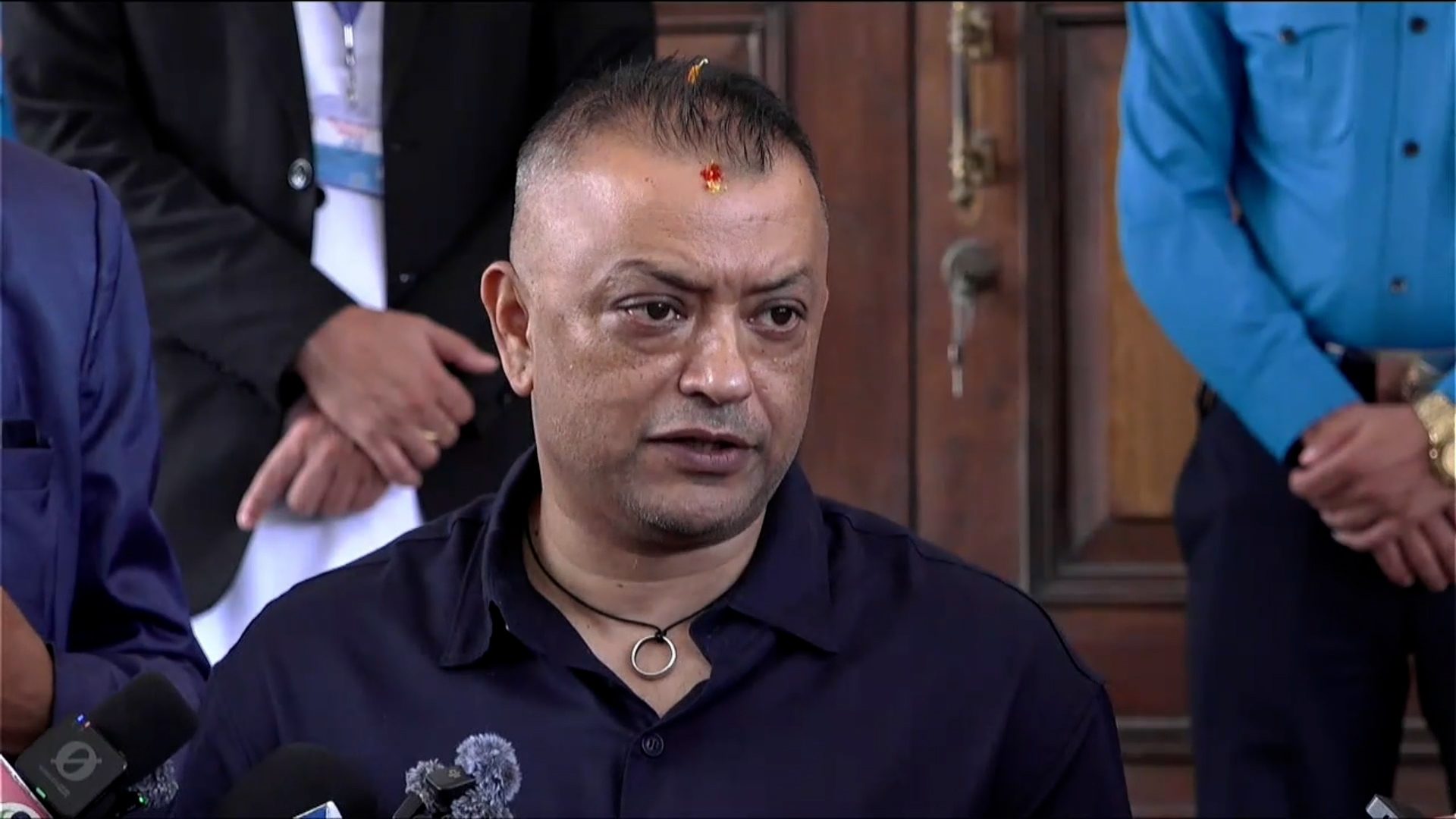 विपद्को घडीमा सबै राजनीतिक दल एकजुट भएर काम गर्नुपर्छ : गगन थापा
