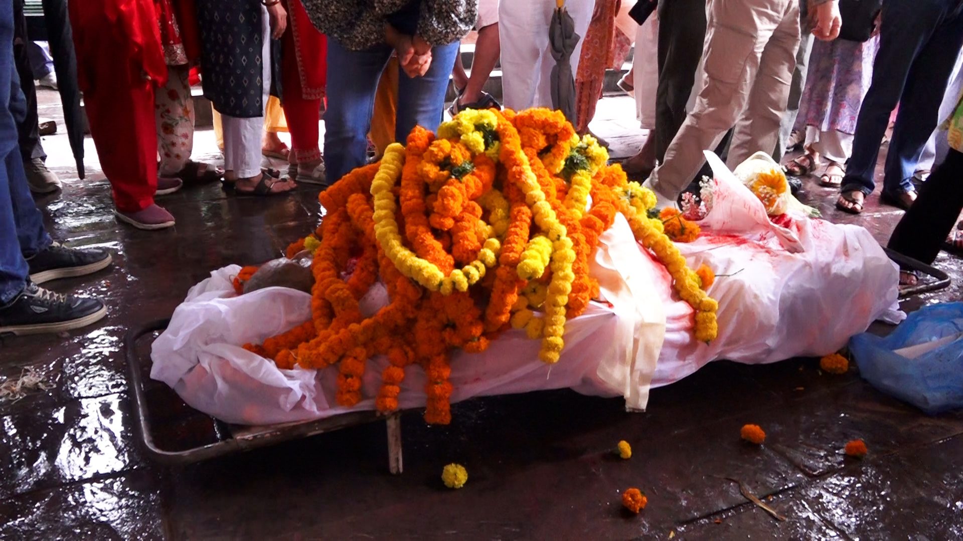 पूर्वअर्थमन्त्री पाण्डेको पशुपतिमा अन्तिम संस्कार