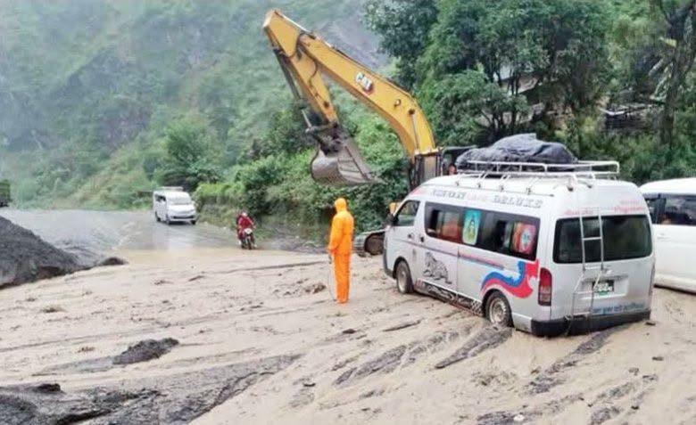 अवरुद्ध बीपी राजमार्ग पुन: सञ्चालनमा